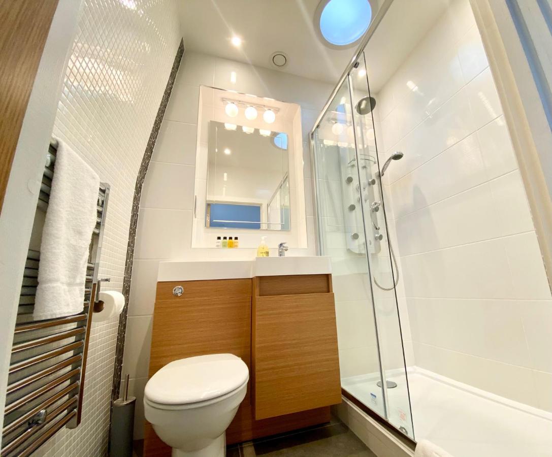 Urban Living'S ~ King Edward Luxury Apartments In The Heart Of Windsor Eksteriør billede