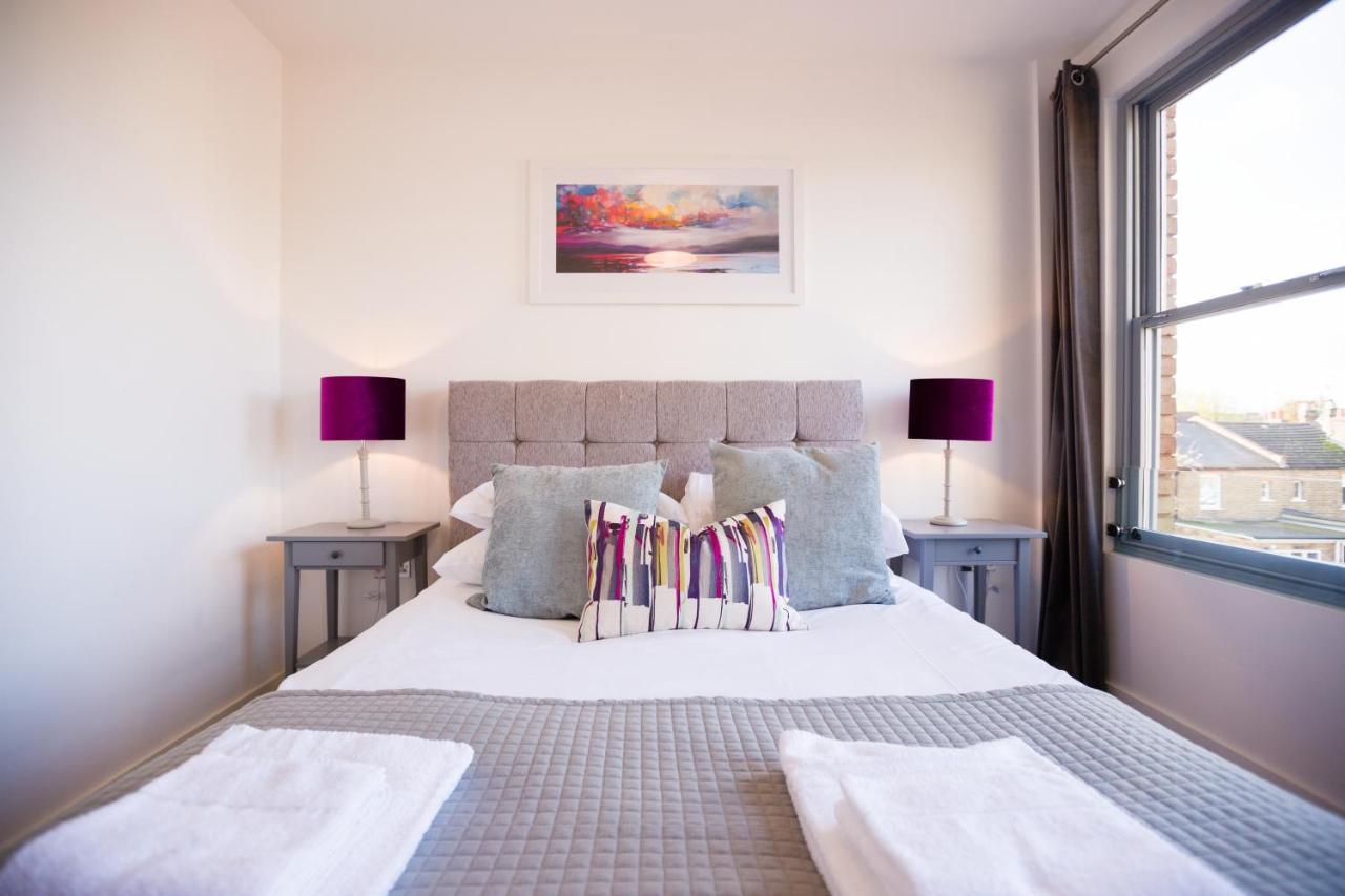 Urban Living'S ~ King Edward Luxury Apartments In The Heart Of Windsor Eksteriør billede