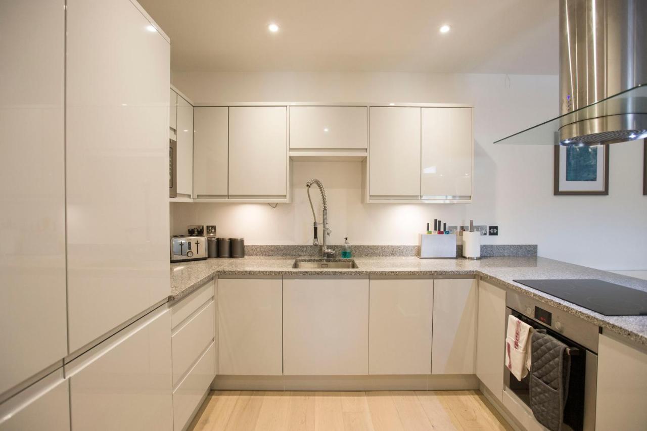 Urban Living'S ~ King Edward Luxury Apartments In The Heart Of Windsor Eksteriør billede