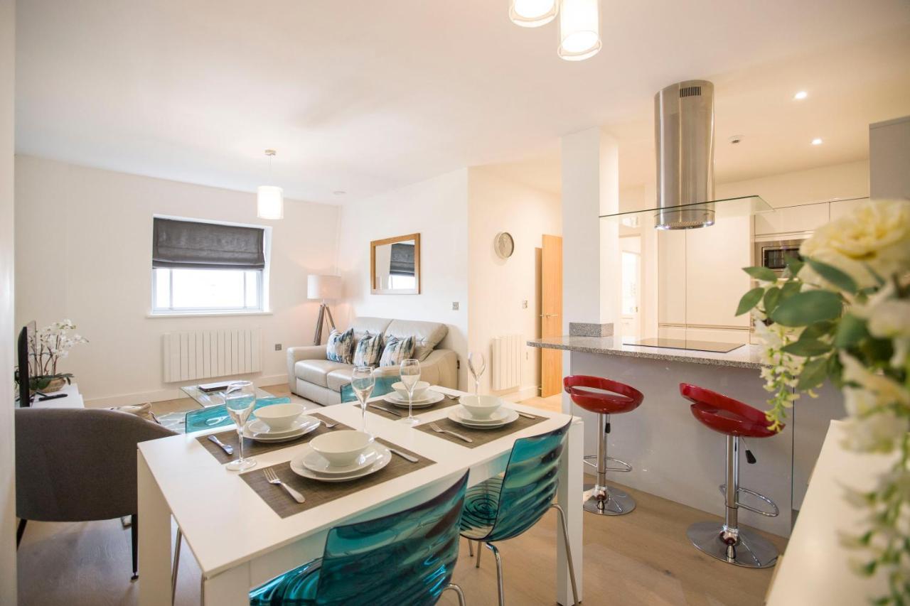 Urban Living'S ~ King Edward Luxury Apartments In The Heart Of Windsor Eksteriør billede