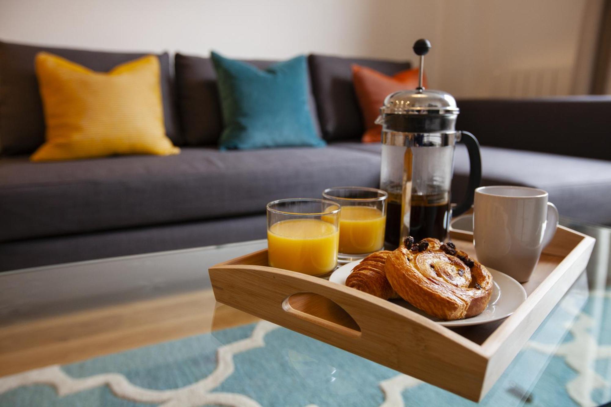 Urban Living'S ~ King Edward Luxury Apartments In The Heart Of Windsor Eksteriør billede